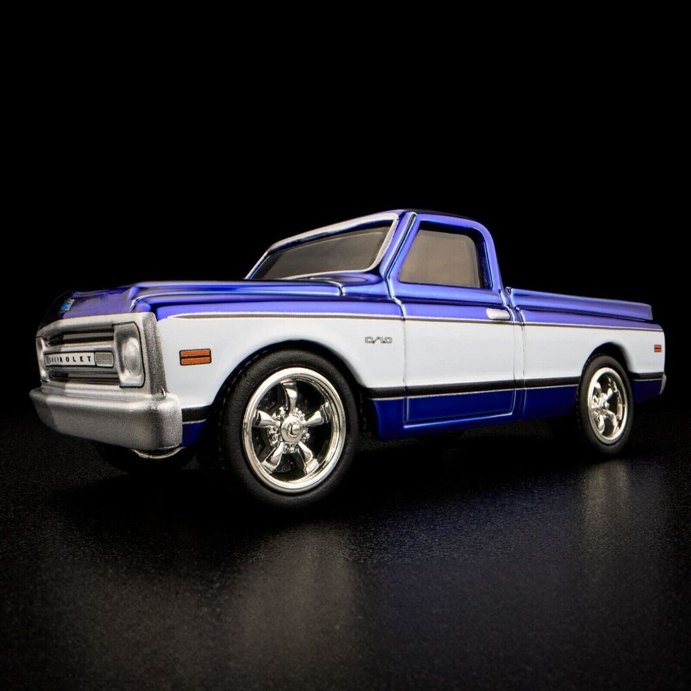 Mattel creations Hot Wheels RLC Exclusive 1969 Chevy C-10 #HWF22 - New -